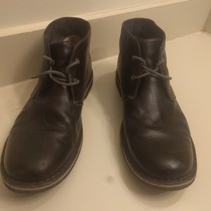 UGG Men's Leather Boots 9.5